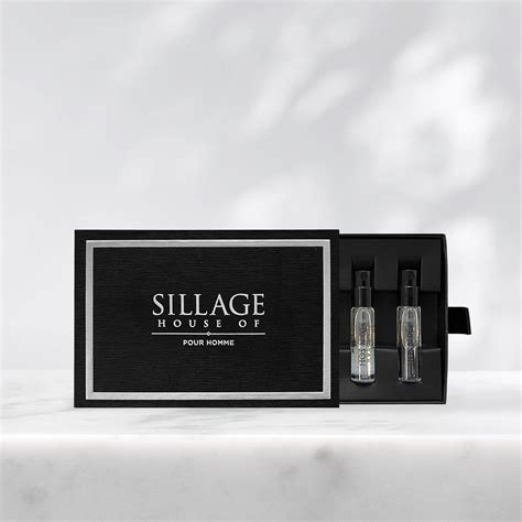 best sillage perfume for men.